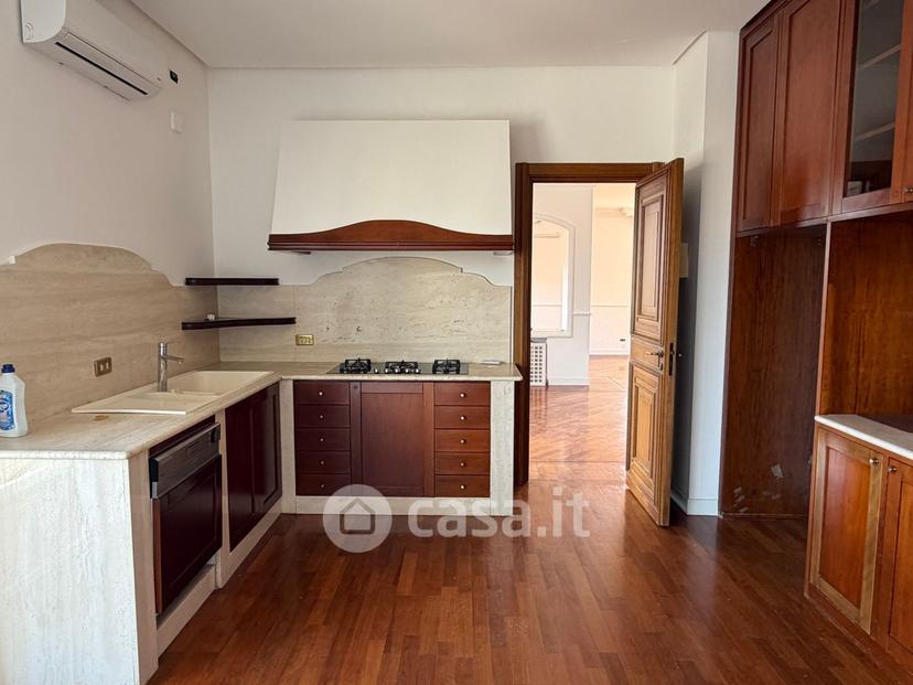Appartamento in Corso Vittorio Emanuele 122 — foto 13 di 35