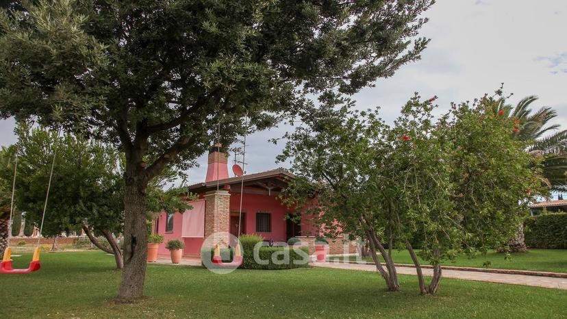 Villa in Via Pisa 23 — foto 29 di 32