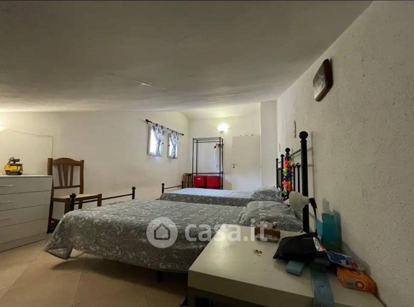 Quadrilocale in Via Angiporto Cavour — foto 2 di 14