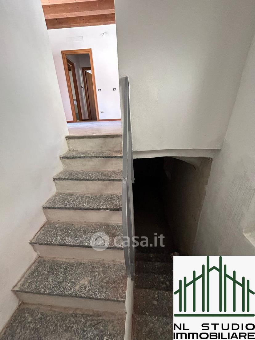 Bilocale in Via Roma — foto 10 di 28