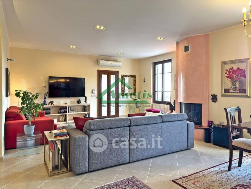 Villa in Via Cascine — foto 56 di 67