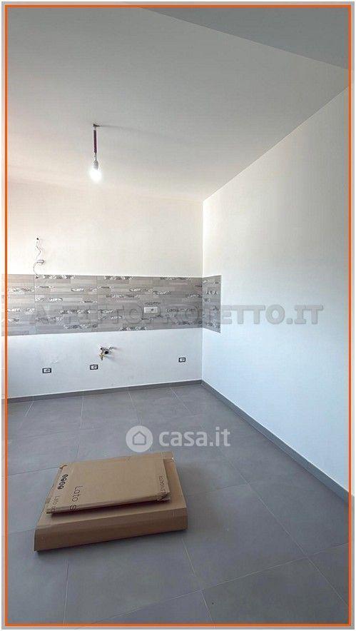Trilocale in Via Angelo Rubino — foto 28 di 35