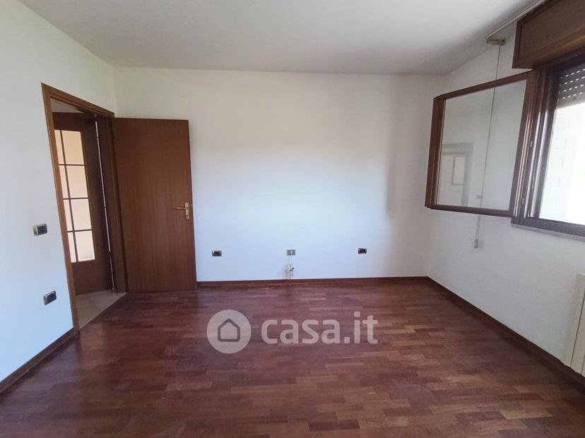 Quadrilocale in Viale della Favorita 16 — foto 3 di 22