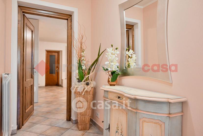 Villa in Via IV Novembre 6 -8 — foto 48 di 50