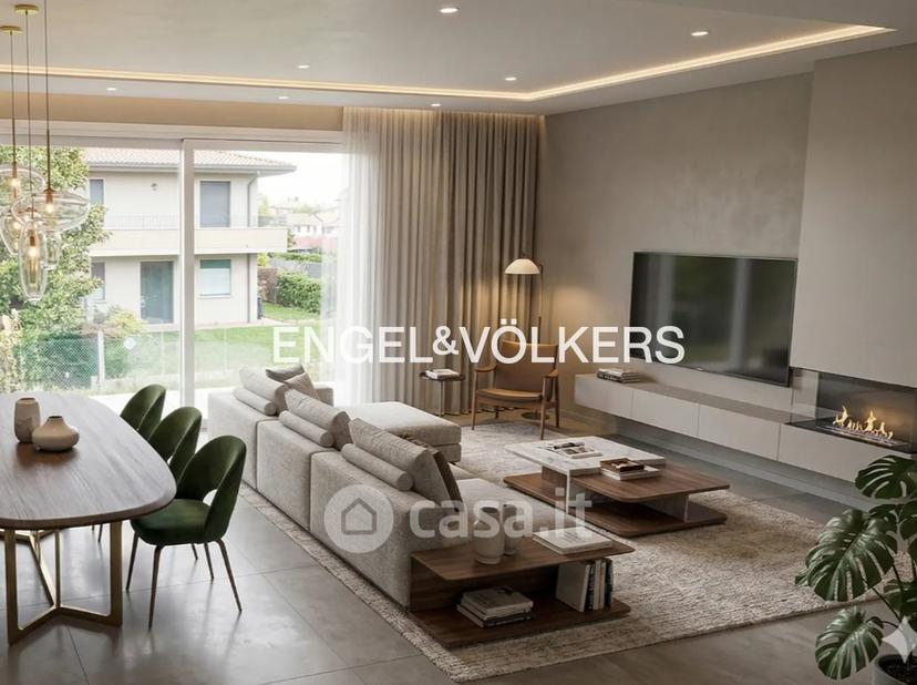Villa in Via G. Marconi — foto 3 di 5