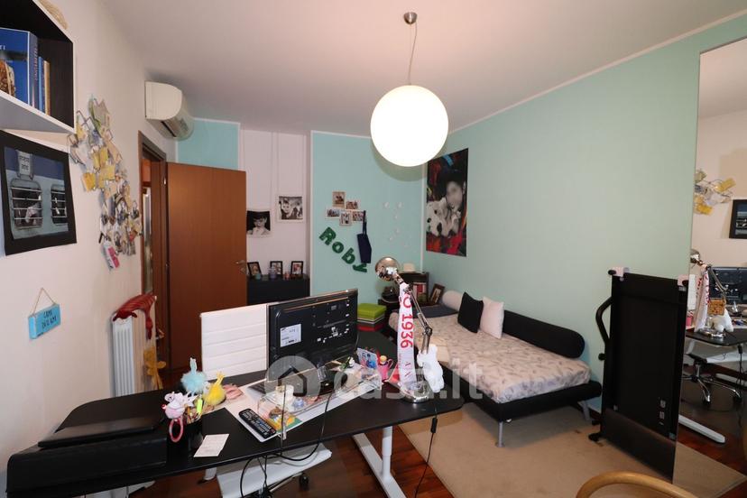Trilocale in Via Silvio Pellico 18 — foto 6 di 35