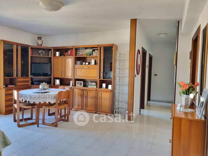 Appartamento in Via Manfredi 97 — foto 4 di 42