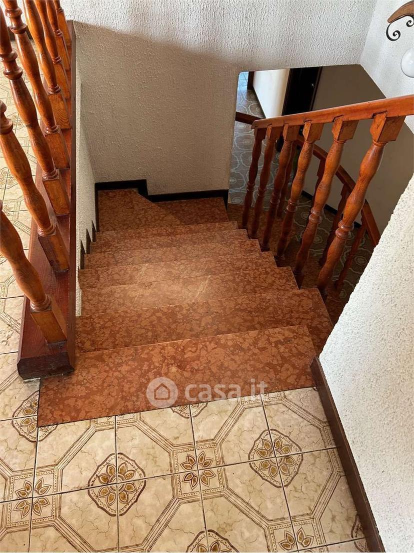 Villa in Via degli Alpini 1 — foto 28 di 41