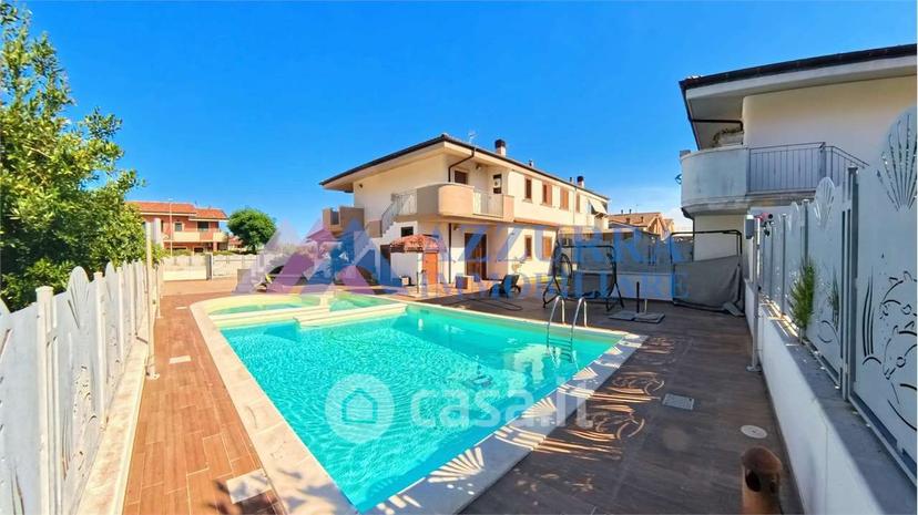 Villa in Via Giovanni Beltrame 21 — foto 42 di 43