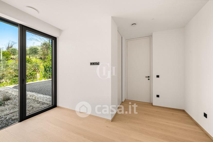 Villa in Via Gioacchino Rossini — foto 41 di 41