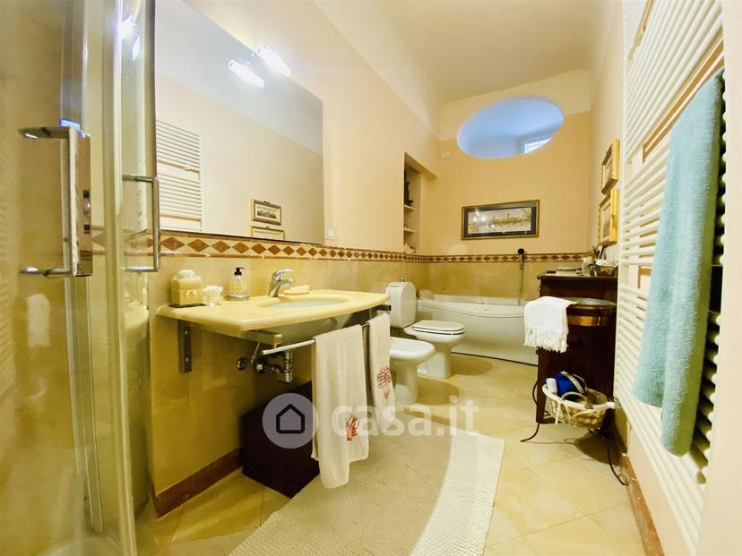 Appartamento in Via dell'Arancio — foto 7 di 53