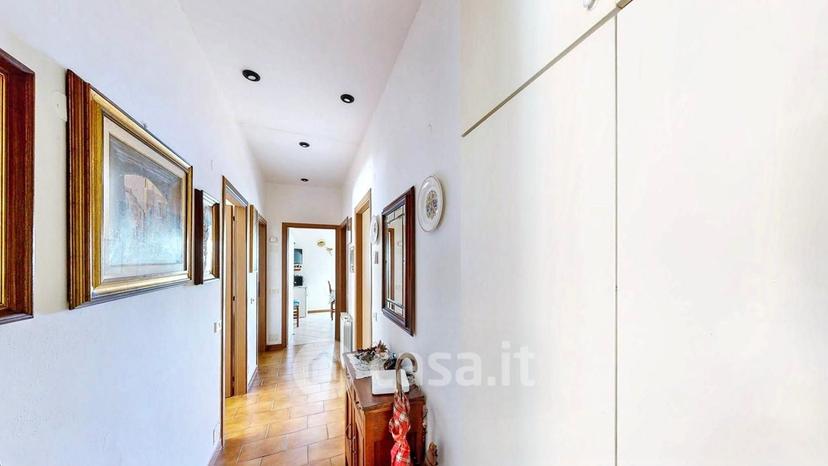 Appartamento in Via Lardarina — foto 26 di 48