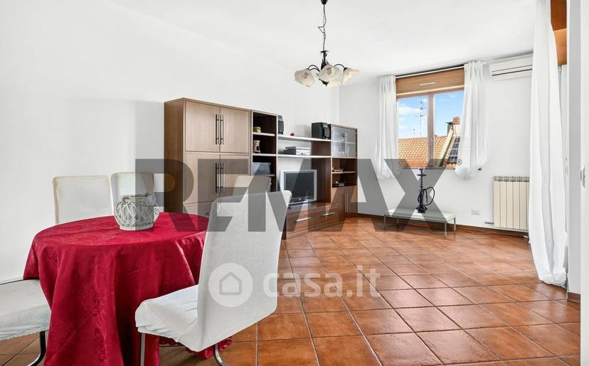 Trilocale in Via Savona 9 — foto 2 di 23