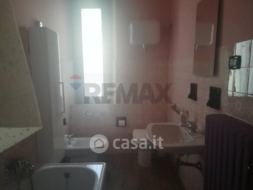 Trilocale in Via Arezzo 49 — foto 26 di 38