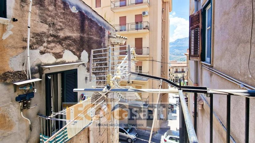 Trilocale in Via Pietro Novelli 132 — foto 27 di 38