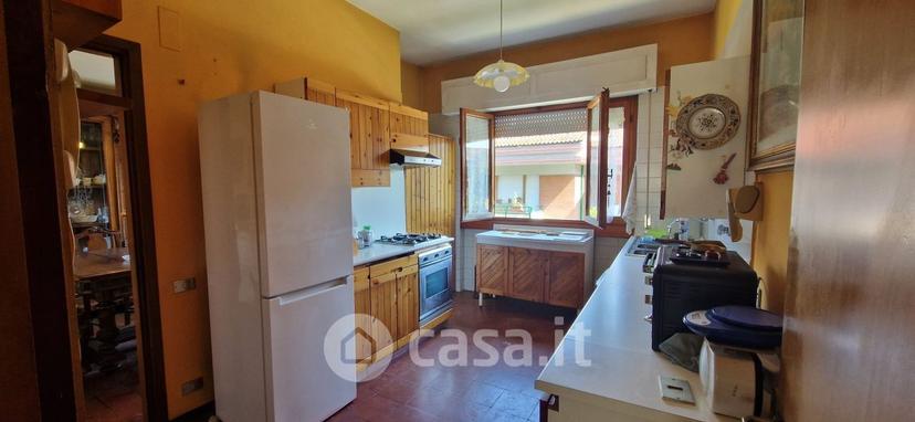 Appartamento in Via Chiantigiana — foto 13 di 38