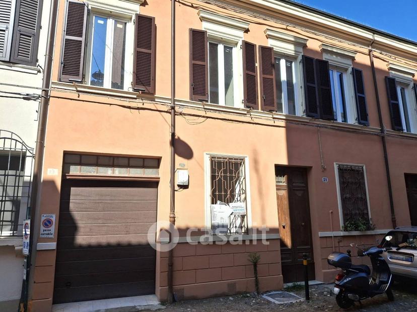 Quadrilocale in Via Francesco del Cossa 21 — foto 5 di 35