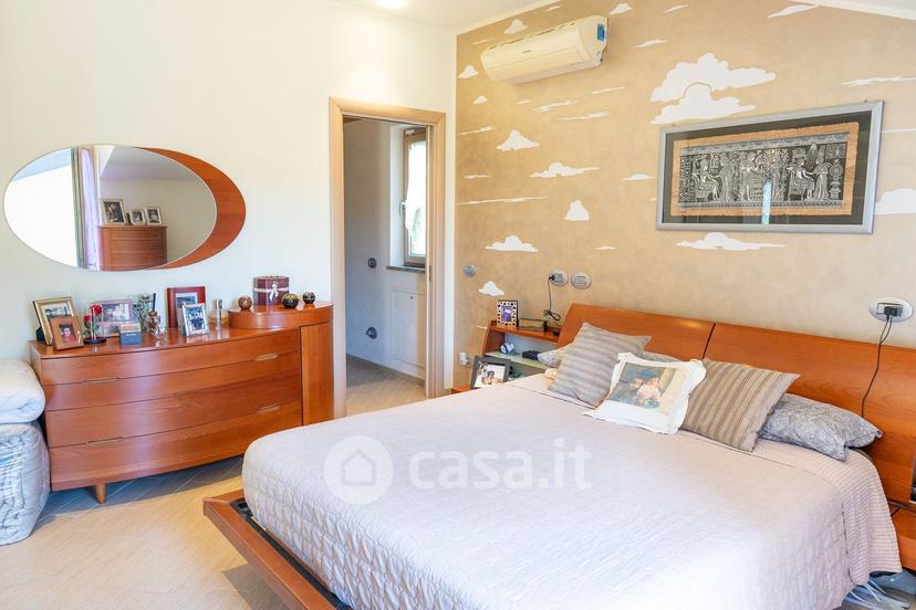 Villa in Via Edmondo de Amicis — foto 6 di 36