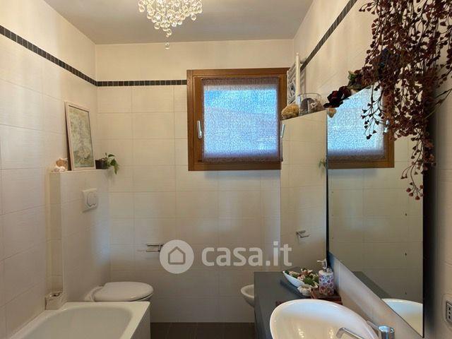 Trilocale in Via San Rocco 12 — foto 3 di 17