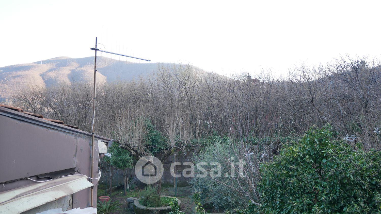 Trilocale in Via Loffredo 112