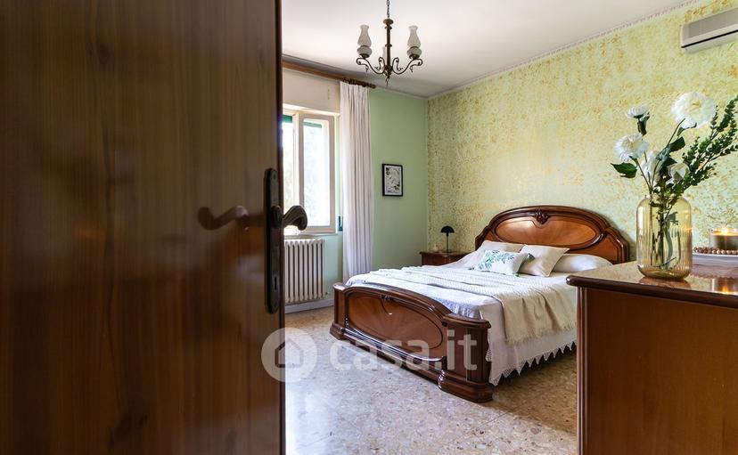 Trilocale in Via Aterno 339 — foto 3 di 65