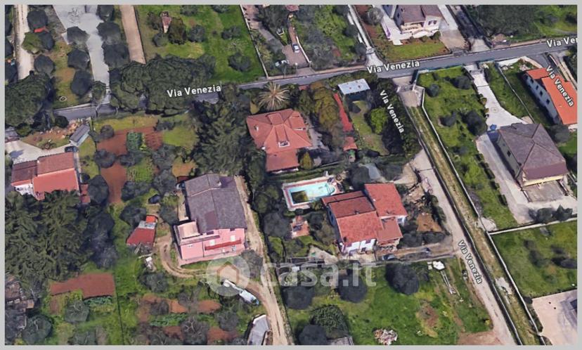 Villa in Via Venezia — foto 18 di 32