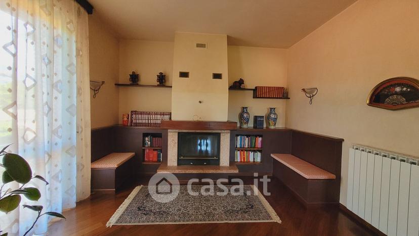 Villa in Via Fratelli Bandiera — foto 56 di 84
