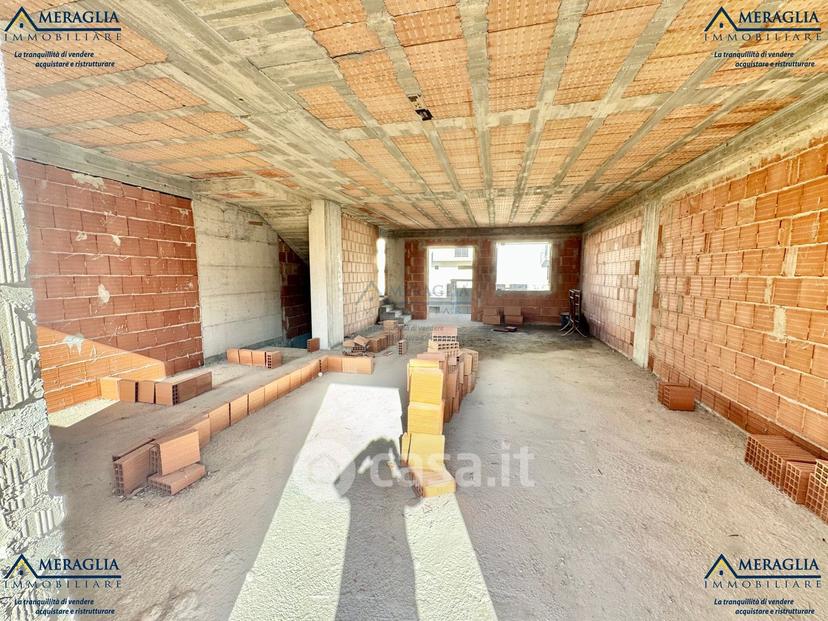 Villa in Via della Repubblica — foto 5 di 31