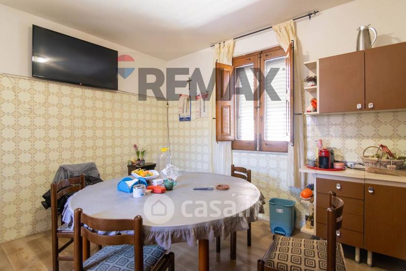 Trilocale in Via Giarre Nunziata 57 — foto 10 di 67