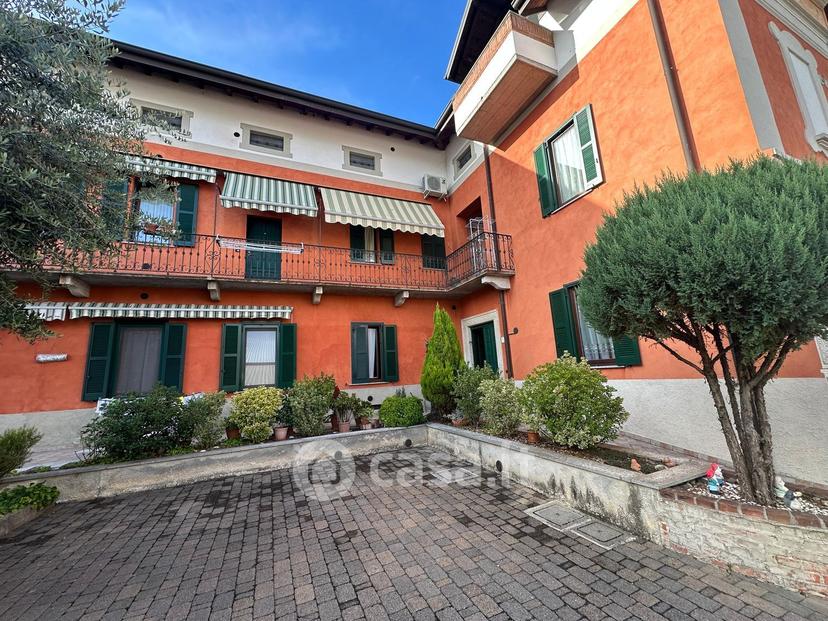 Trilocale in Via XXV Luglio 6 — foto 12 di 29