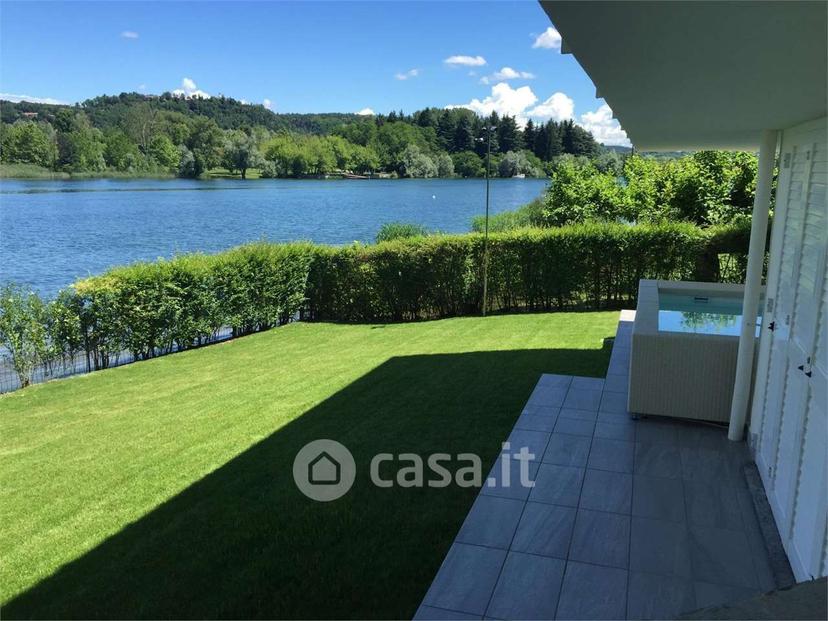 Villa in Via del Lago 115 — foto 12 di 34