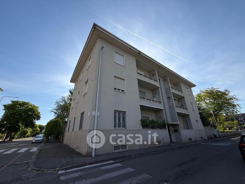 Quadrilocale in Via Rovereto 13 — foto 2 di 30