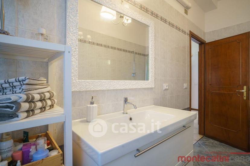 Appartamento in Via Vieri Orsucci — foto 41 di 54