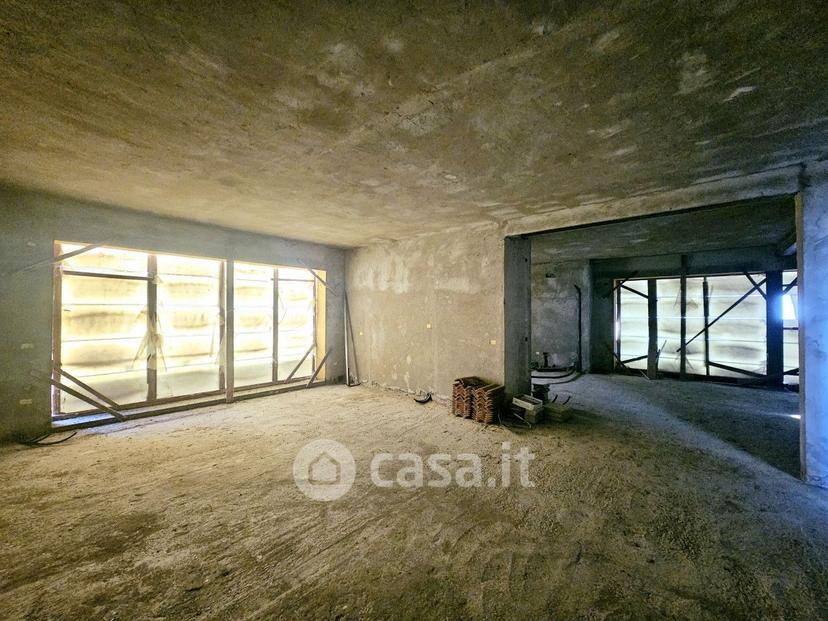 Appartamento in Via Emilia — foto 8 di 12