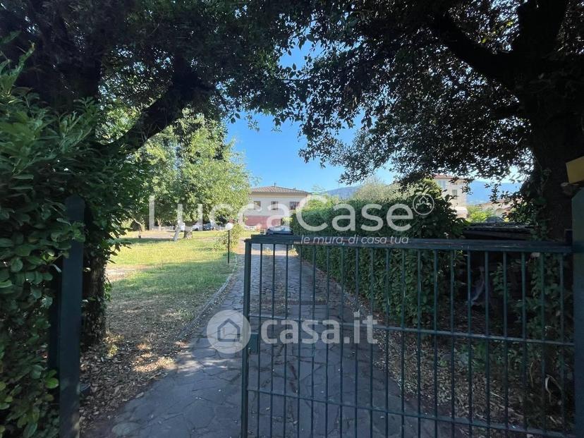 Villa in Via dei Ceccotti 95 — foto 20 di 61