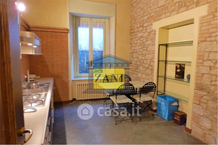 Bilocale in Via Romagnosi 9 — foto 2 di 23