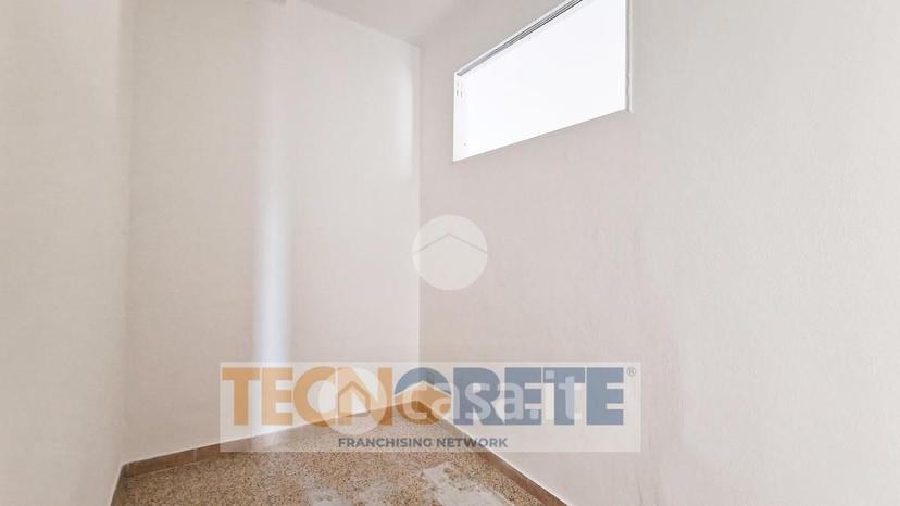 Trilocale in Via Pietro Novelli 132 — foto 8 di 38
