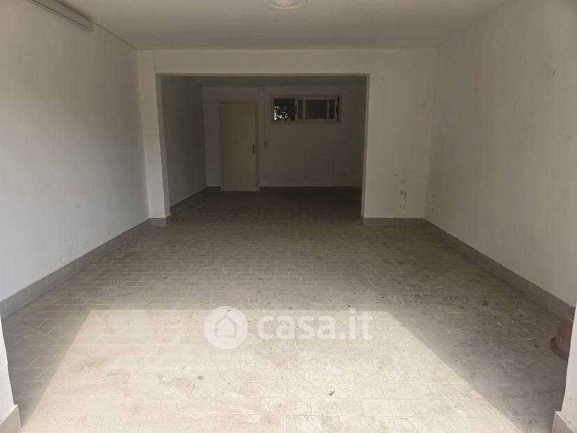 Quadrilocale in Via Fiamme Gialle — foto 23 di 26