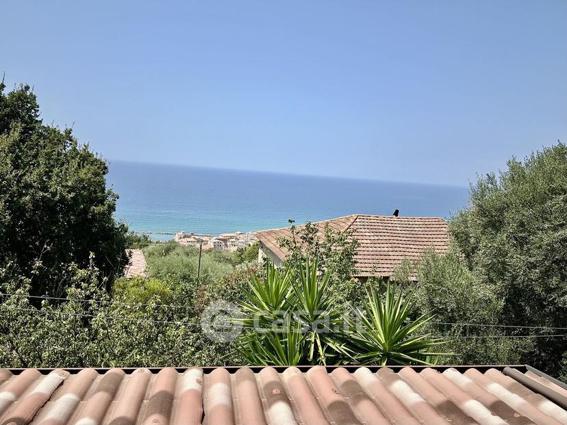 Villa in Località Madonna della Pace — foto 12 di 37