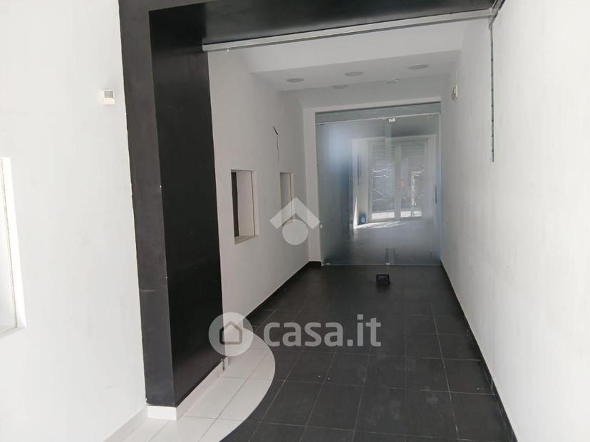 Monolocale in Via Felice Terracciano 21 — foto 9 di 15