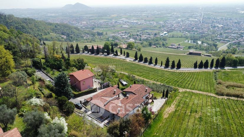 Trilocale in Località Codera — foto 7 di 16