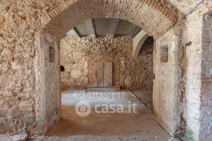Villa in Via Giuseppe Parini 9 — foto 28 di 35