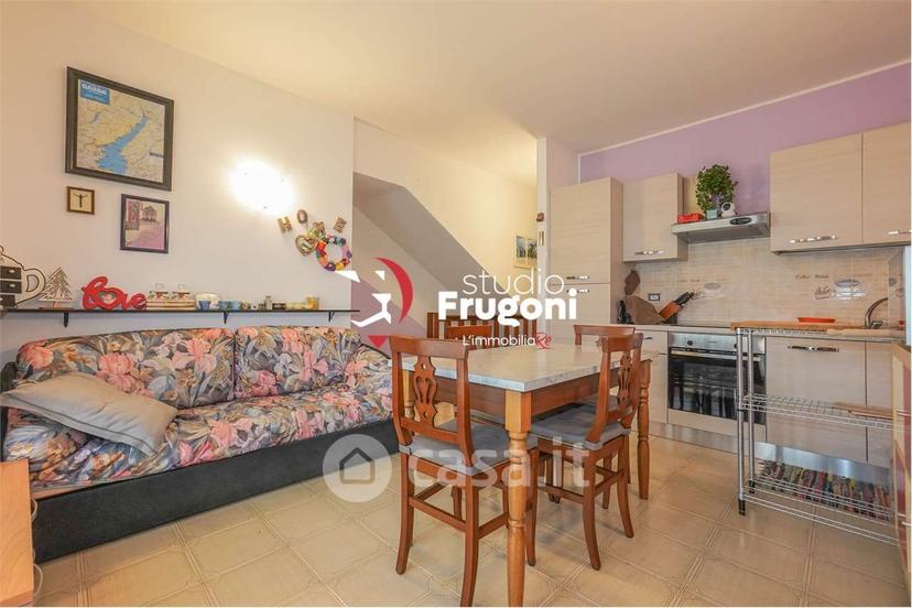 Bilocale in Via Guasch — foto 15 di 17