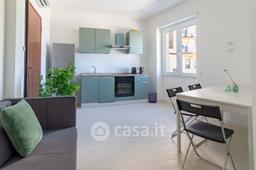 Stanza in Via Cavour 46