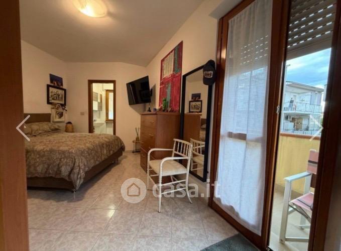 Quadrilocale in Viale A. Moro 232 — foto 15 di 21