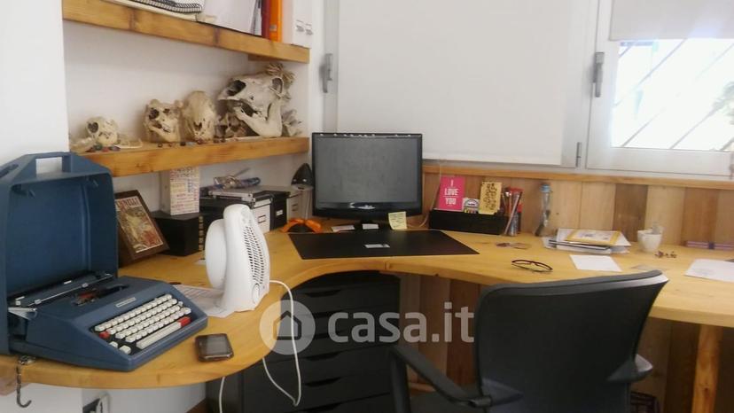 Trilocale in Via Lorenzo Viani — foto 3 di 9