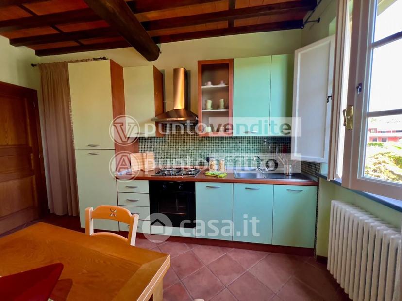 Bilocale in Via dei Boschi 100