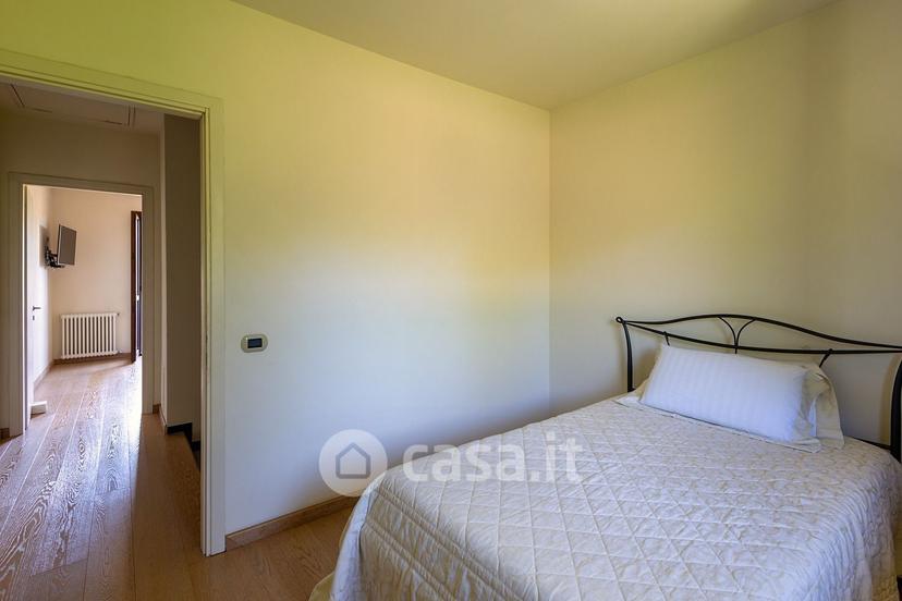 Villa in Via XX Settembre — foto 20 di 28