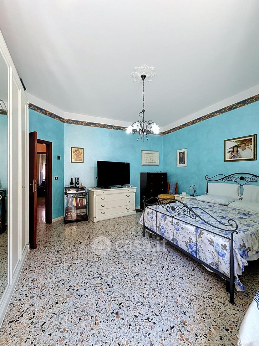 Quadrilocale in Via Tarragona — foto 9 di 31