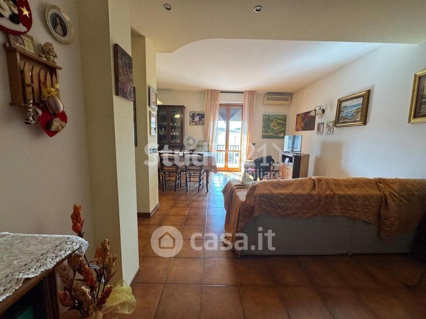 Appartamento in Via Borratino Vallerempoli